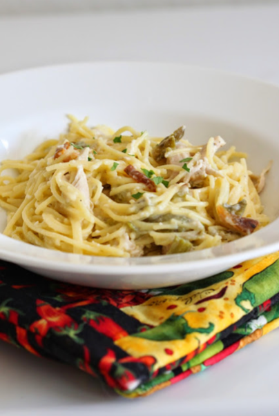 Creamy Turkey and Green Chile Spaghetti