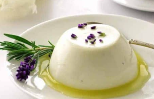 Lavender Panna Cotta