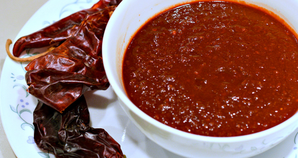 New Mexican Red Chile Sauce